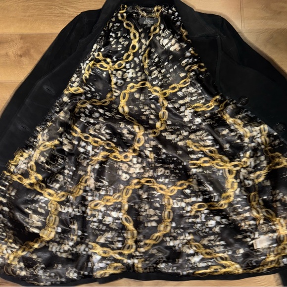 Dennis Basso Black Leather Trench Coat - Picture 4 of 8